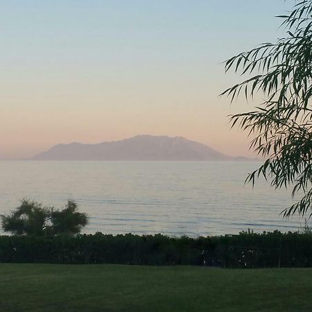 Villa Sea Esta Marónia Luaran gambar
