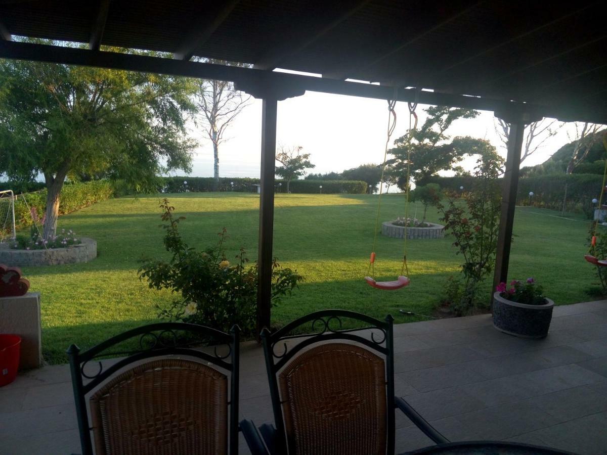 Villa Sea Esta Marónia Luaran gambar